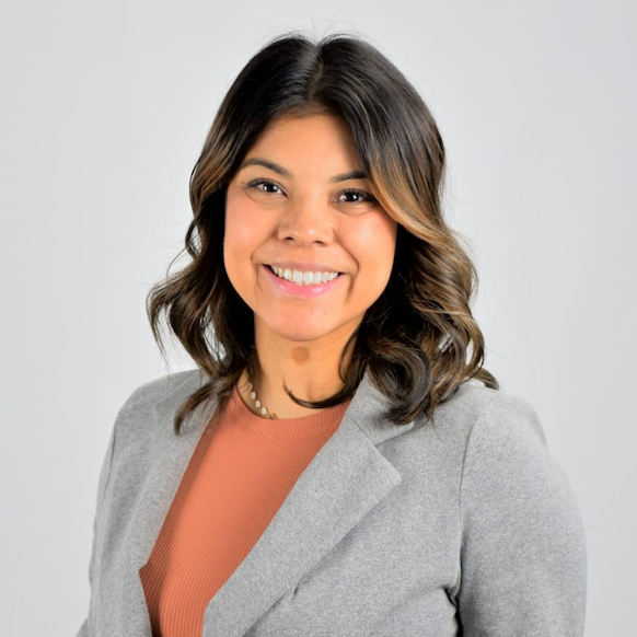 Virginia Flores